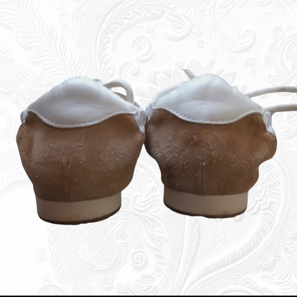 Tory Burch Cerbiatto Suede Leather Nylon Ivory/Tan Sneakers Size 7 - Picture 11 of 13